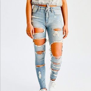 Brand new American eagle distressed jeans.